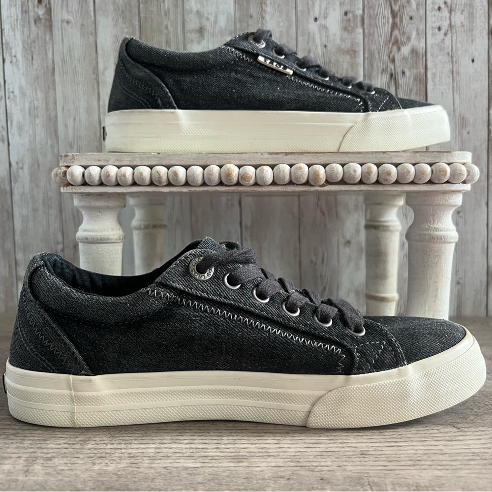 Taos Plim Soul Charcoal Denim Wash Canvas Lace Up Low Top Women's Sneakers 6.5 - Picture 2 of 6